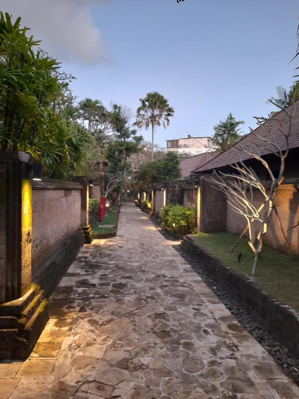 The Royal Beach Seminyak  Luaran gambar